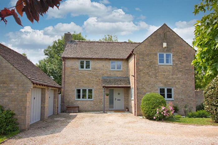 4 Bedroom House For Sale In Pemberley, The Street, Luckington, SN14