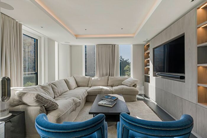 2 Bedroom Flat For Sale In Radnor Terrace, West Kensington, London, W14