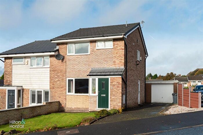 3 Bedroom Semi Detached House For Sale In Broadhurst Way, Brierfield, BB9