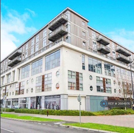 1 Bedroom Flat To Rent In Spring Gardens, Swindon, SN1