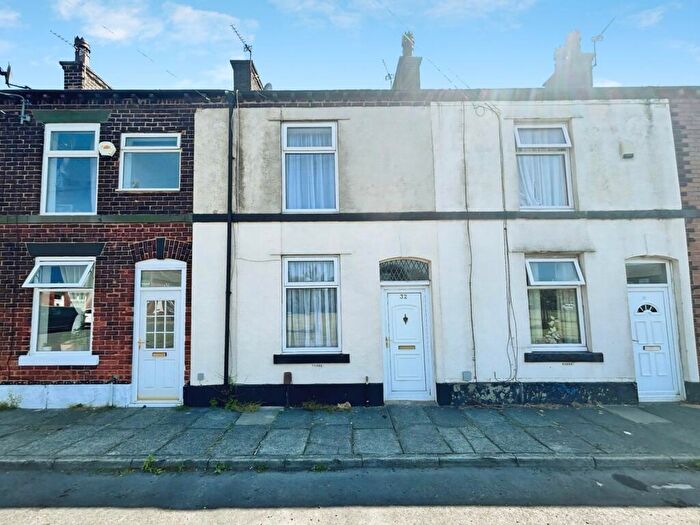 2 Bedroom Terraced House For Sale In Bright Street, Radcliffe, Manchester, Greater Manchester, M26