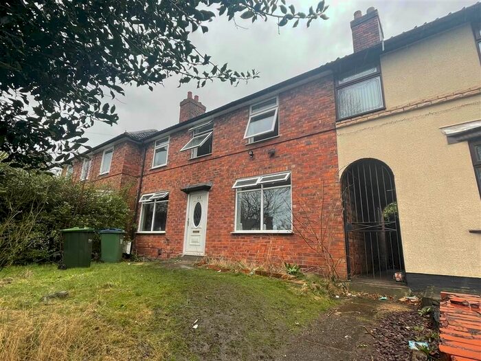 3 Bedroom Semi-Detached House To Rent In Shaftesbury Street, West Bromwich, B71