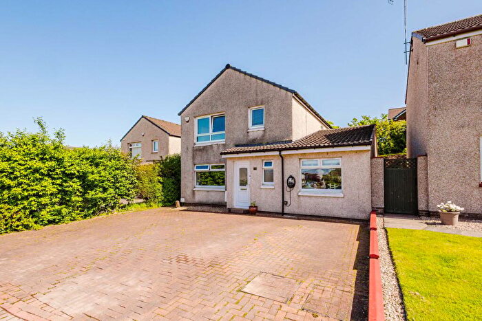 4 Bedroom Detached Villa For Sale In Mcmillan Crescent, Beith, KA15