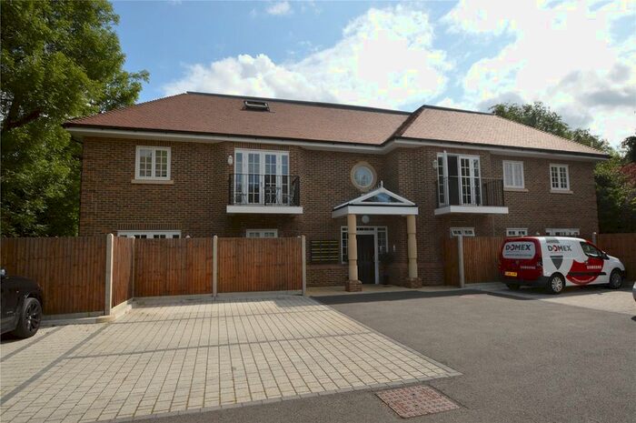 2 Bedroom Flat To Rent In Romana Court, 5 Radcliffe Road, Croydon CR0