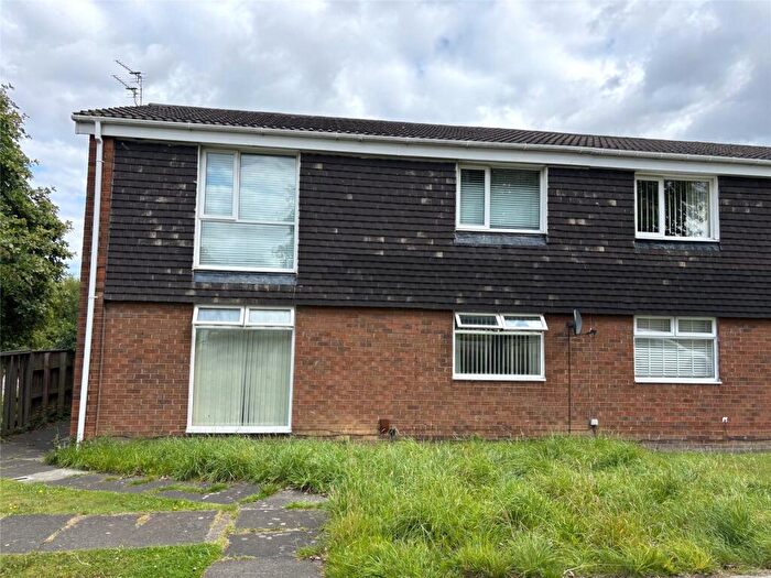 2 Bedroom Flat For Sale In Skelton Court, Kingston Park, Tyne And Wear, NE3