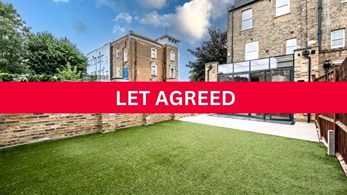 6 Bedroom End Of Terrace House To Rent In Cavendish Road, Balham, London, SW12