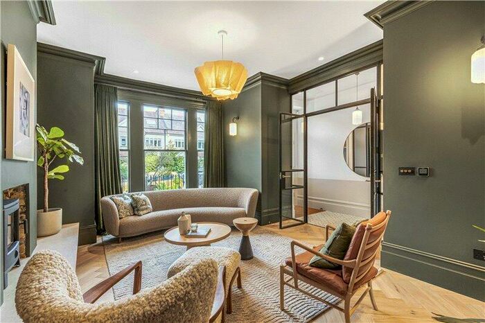 4 Bedroom Terraced House To Rent In Glebe Road, Barnes, London, SW13