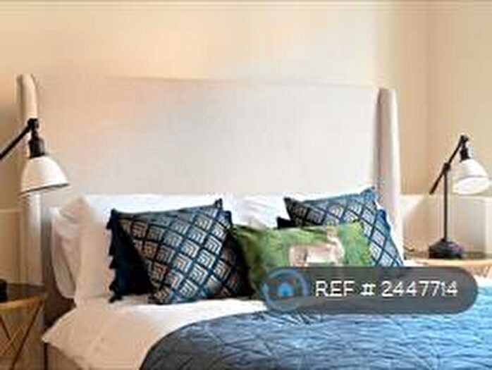 2 Bedroom Flat To Rent In Beaconsfield Villas, Brighton, BN1