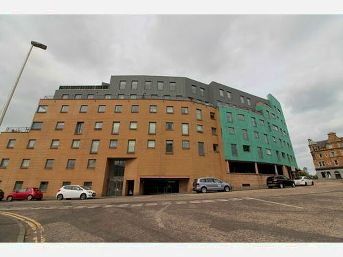2 Bedroom Flat To Rent In Abbey Lane, Edinburgh, EH8