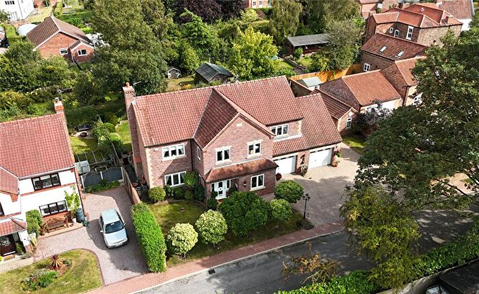 5 Bedroom Detached House For Sale In Willow Gardens, Barrow-upon-Humber, Lincolnshire, DN19