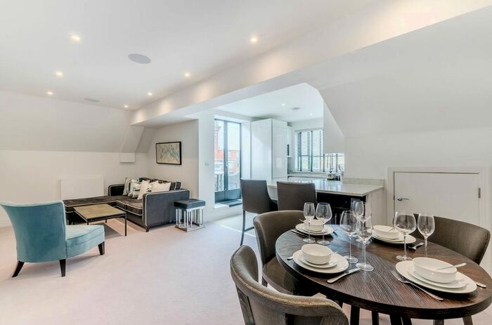 2 Bedroom Flat To Rent In Rainville Road, Hammersmith, London, W6