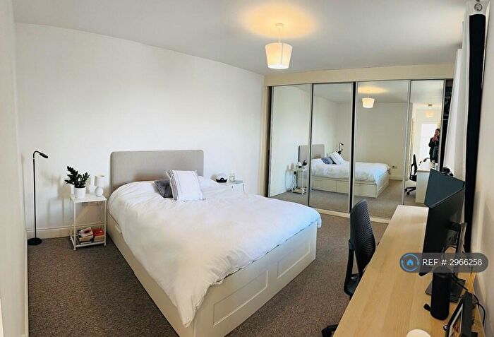 2 Bedroom Terraced House To Rent In Troon Street, London, E1