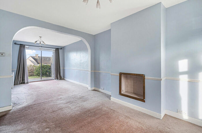 3 Bedroom End Of Terrace House To Rent In Westmount Road, London, SE9