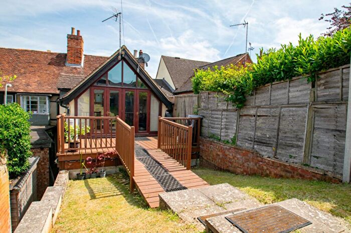 2 Bedroom Apartment To Rent In Dunstable Street, Ampthill, MK45