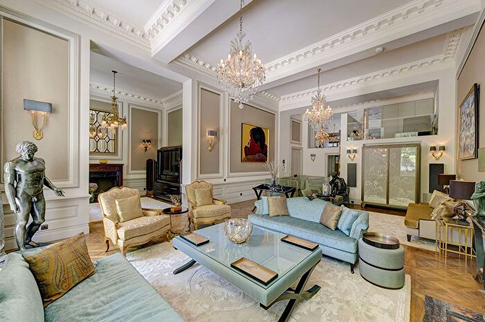 5 Bedroom Flat To Rent In Princes Gate, Knightsbridge, SW7