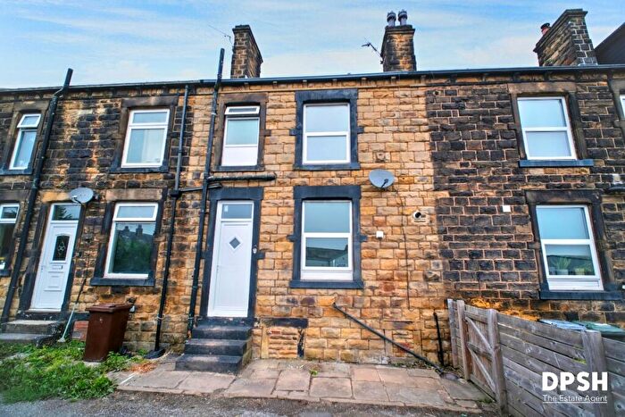 1 Bedroom Terraced House For Sale In Horsfall Street, Morley, Leeds, LS27