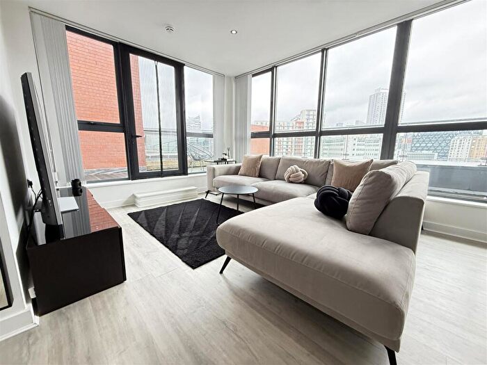 2 Bedroom Apartment For Sale In Quebec Building, Bury Street, Salford, M3