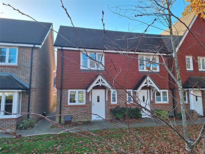 2 Bedroom Terraced House To Rent In Horsham, West Sussex, RH12