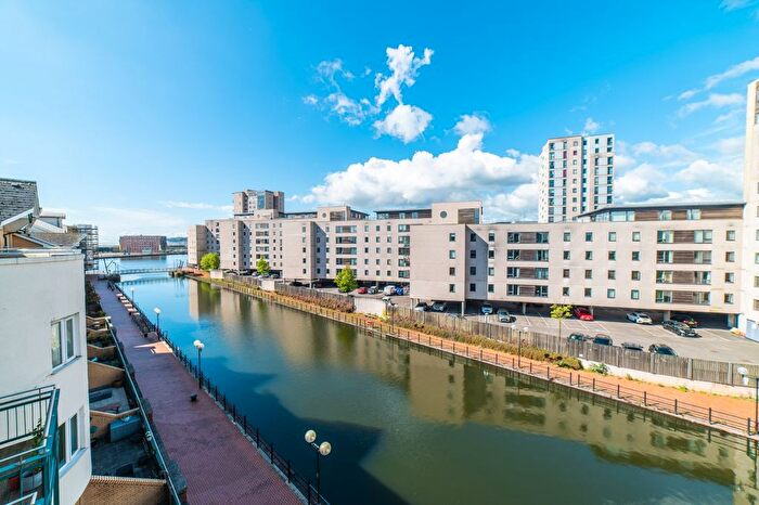 2 Bedroom Terraced House To Rent In Sirius House, Celestia, Cardiff Bay, CF10