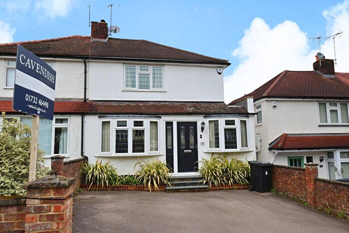 3 Bedroom Semi-Detached House For Sale In Bosville Road, Sevenoaks, TN13