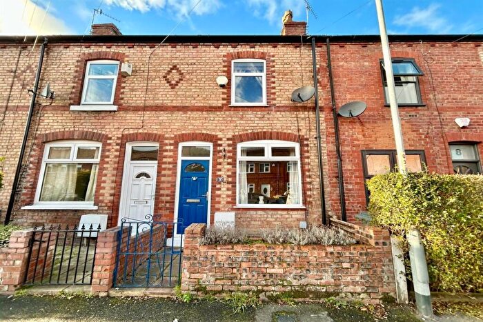 2 Bedroom Terraced House For Sale In Queenhill Road, Northenden, M22