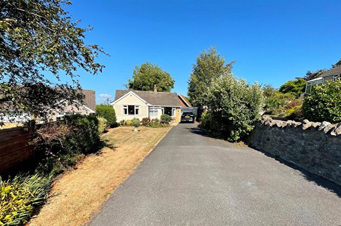 2 Bedroom Bungalow For Sale In Littlefields Avenue, Banwell, BS29