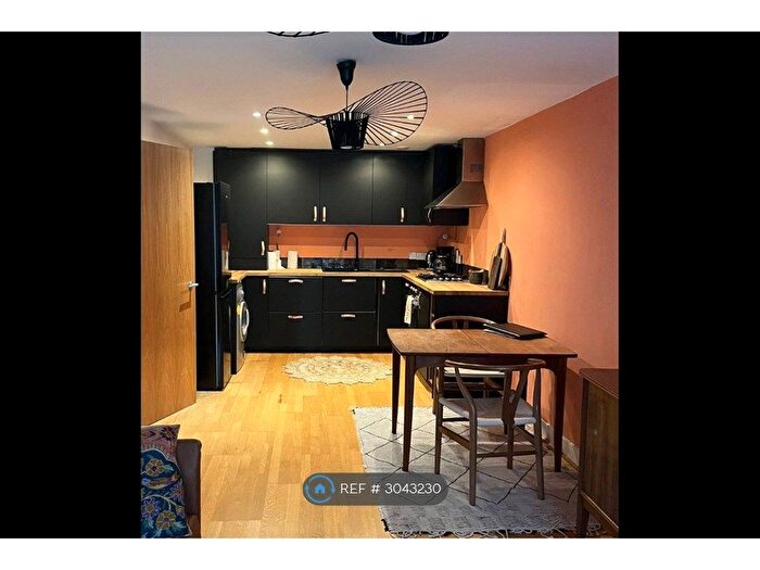 1 Bedroom Flat To Rent In Dibden Street, London, N1