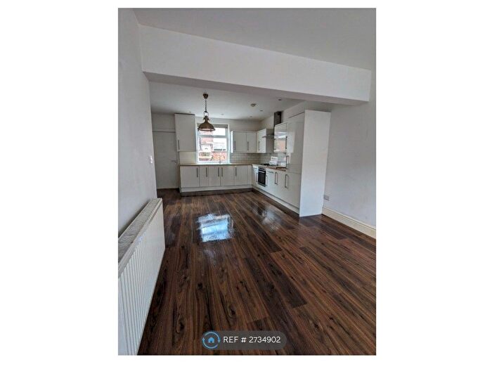 2 Bedroom Terraced House To Rent In Kingsmill Avenue, Manchester, M19