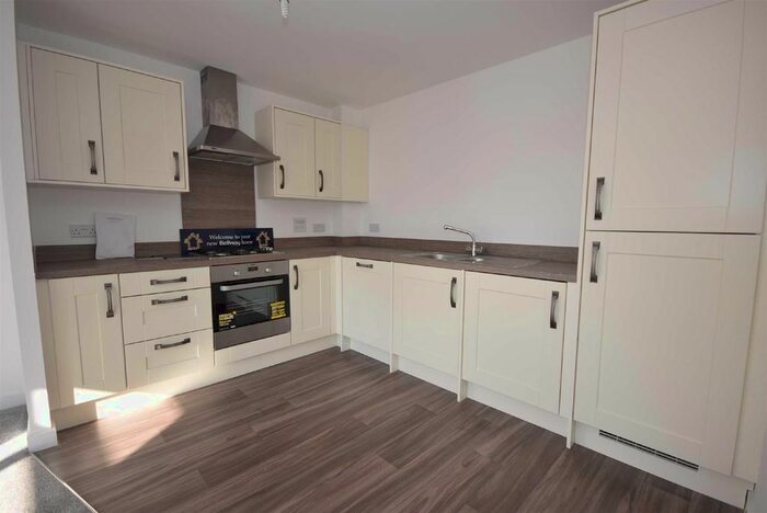 2 Bedroom Flat To Rent In Redwood Avenue, South Shields, NE34