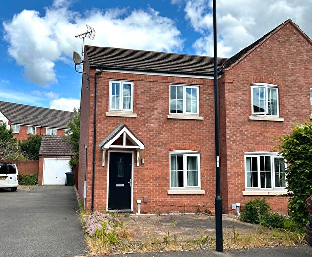 3 Bedroom Semi-Detached House For Sale In Penruddock Drive, Coventry, CV4