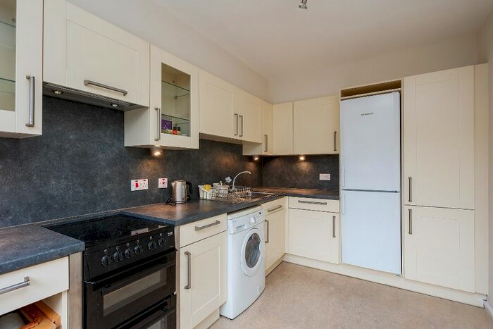2 Bedroom Flat To Rent In Albert Terrace, Morningside, Edinburgh, EH10