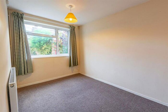 2 Bedroom Bungalow To Rent In Grenville Drive, Ilkeston., DE7