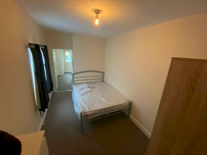 1 Bedroom Flat To Rent In Wellington Street, Burton-On-Trent, DE14