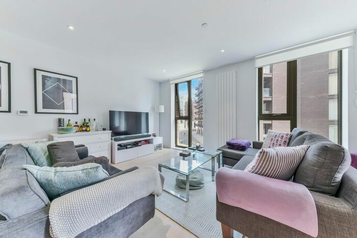 1 Bedroom Flat To Rent In Commodore House, Royal Wharf, London, E16