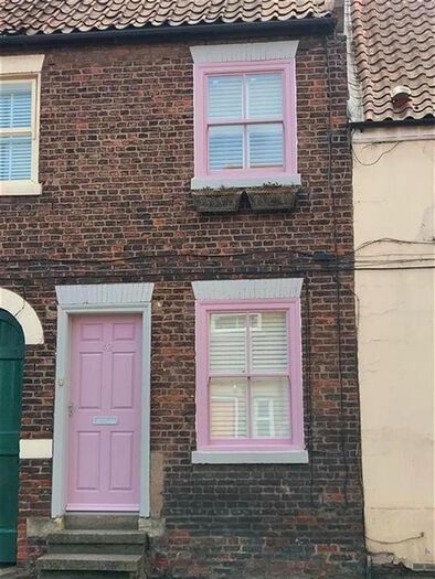 2 Bedroom Terraced House To Rent In Beckside, Beverley, East Yorkshire, HU17