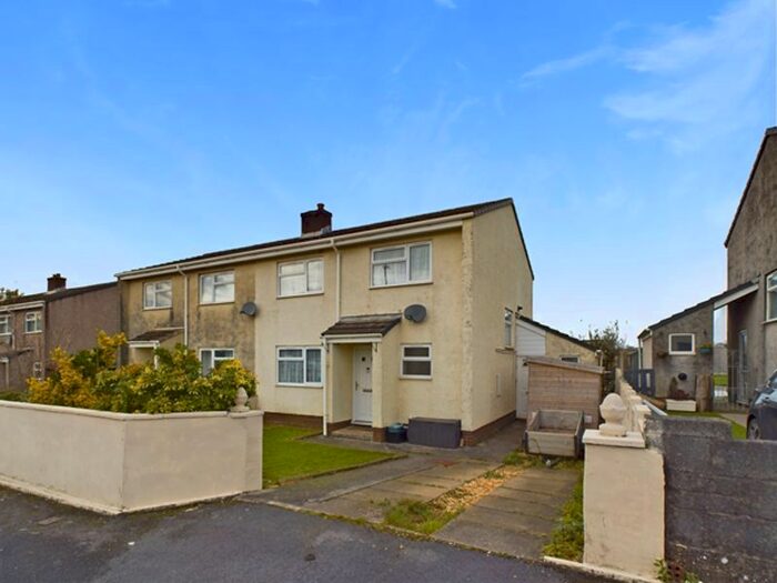 3 Bedroom Semi-Detached House For Sale In Is-Y-Llan, Llanddarog, Carmarthen, SA32