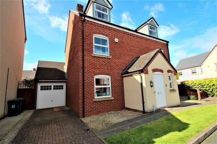 5 Bedroom Detached House To Rent In Feltham Way, Tewkesbury, GL20