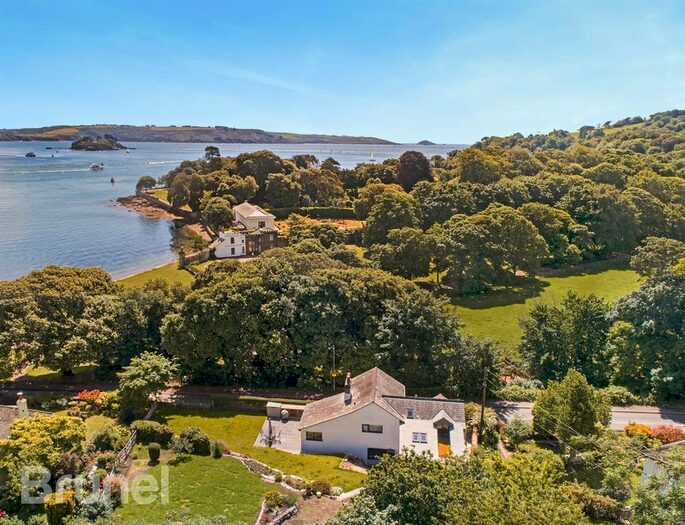 3 Bedroom Detached House For Sale In Cremyll, Torpoint, PL10