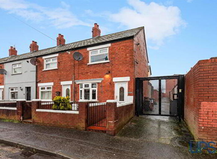 3 Bedroom End Of Terrace House For Sale In Rodney Drive, Belfast, BT12