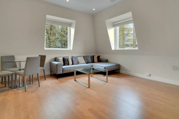 1 Bedroom Apartment To Rent In Hoxton Street, Islington, N1