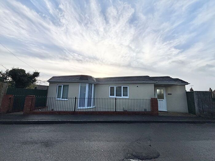 3 Bedroom Detached House To Rent In Victoria Road, Wilton, Salisbury, Wiltshire, SP2