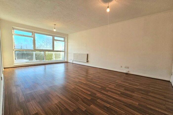 1 Bedroom Flat To Rent In Sidcup Hill, Sidcup, DA14