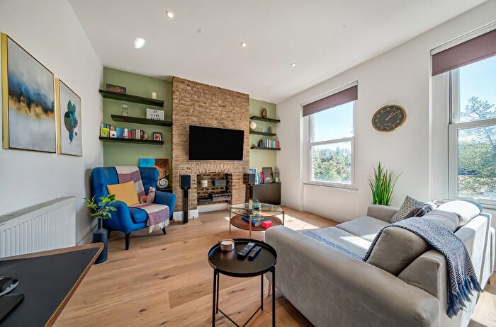 1 Bedroom Flat To Rent In Endymion Road, London, N4