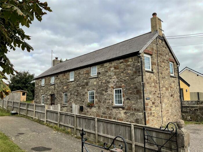 4 Bedroom Detached House For Sale In Penffordd, Clunderwen, SA66