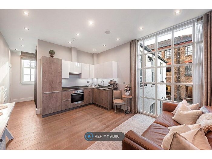 1 Bedroom Flat To Rent In Mill House, Richmond, TW9