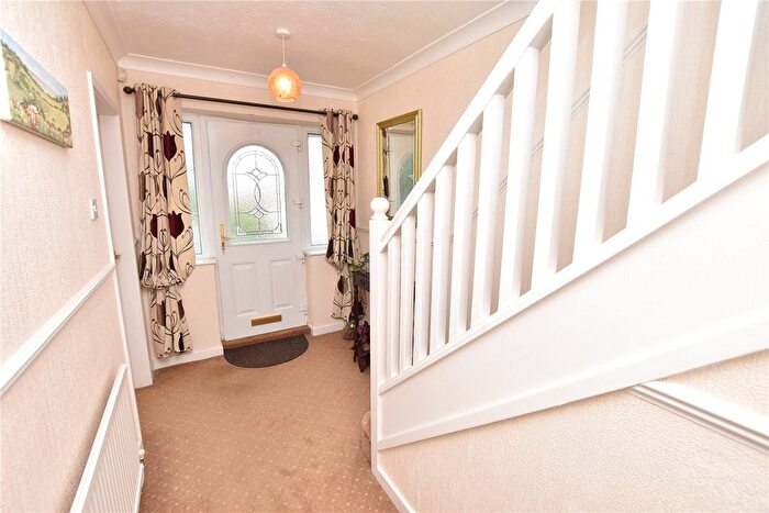 3 Bedroom Detached House For Sale In Baronsway, Leeds, West Yorkshire, LS15