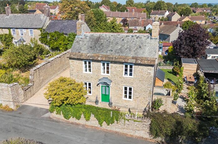 4 Bedroom Detached House For Sale In Vale Street, Henstridge, Templecombe, BA8