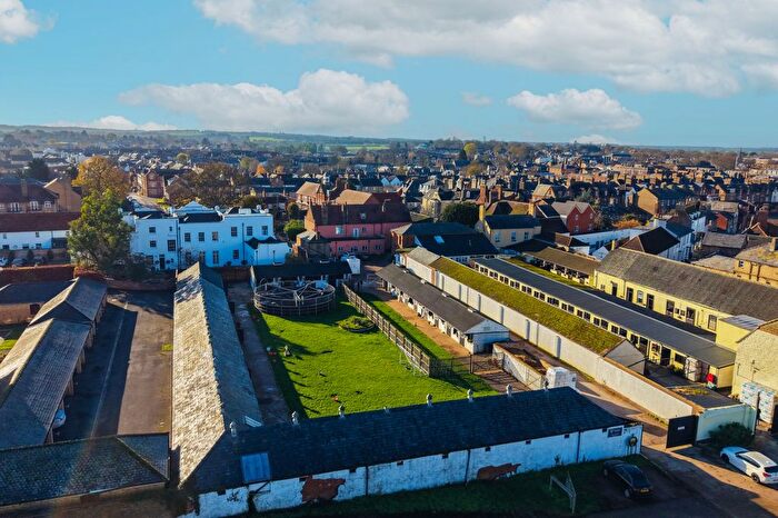 8 Bedroom Detached House For Sale In Old Station Road, Newmarket, CB8