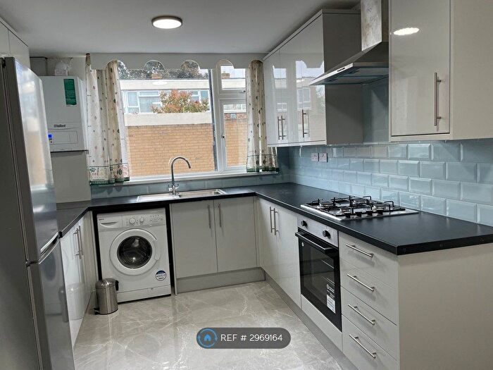 4 Bedroom Terraced House To Rent In Cassland Road, London, E9