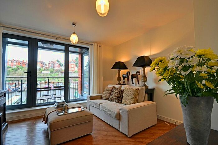 2 Bedroom Flat To Rent In Medina House, Diglis Dock Road, Worcester, WR5